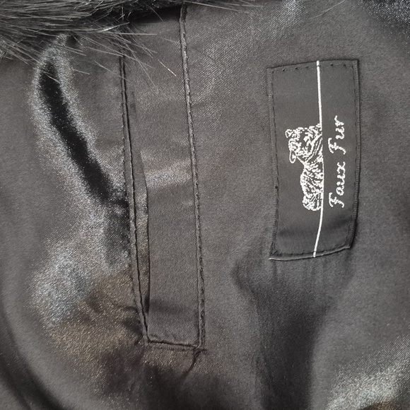 Adienne Landau NEW FAUX VEST L Black Luxury - Picture 7 of 7